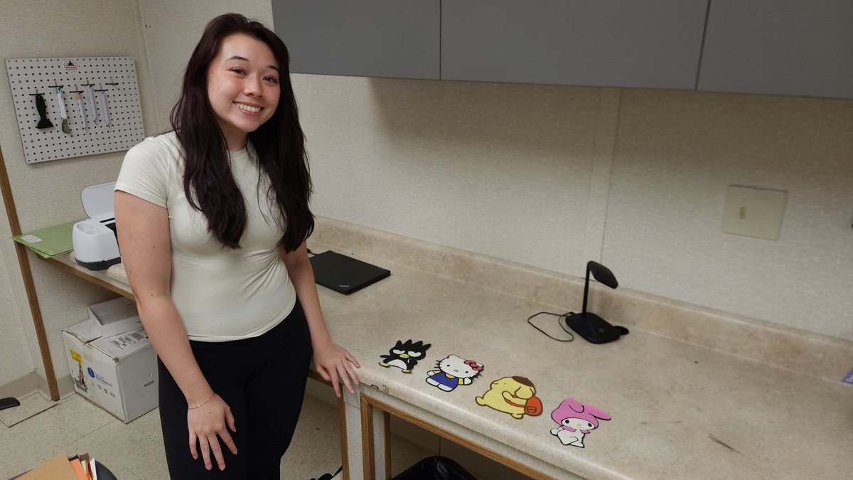 Workin' that Cricut!  Angelou 1 RA Dani made these awesome door decks for her incoming residents!  Collins 2 RA Khloe made these four super fun cutouts for her floor bulletin board! What a great way to welcome their residents to campus! <a href="/WakeForest/">Wake Forest University</a> <a href="/WFURLH/">WFU Residence Life and Housing</a>
