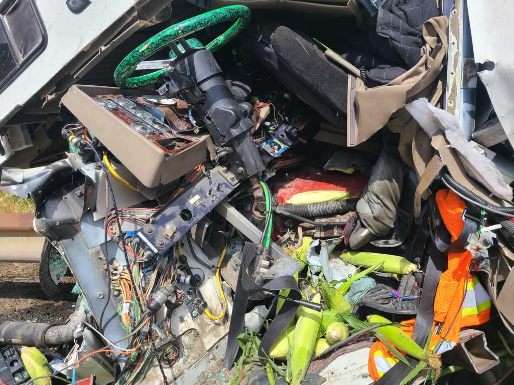 Corbett Fire tweet media