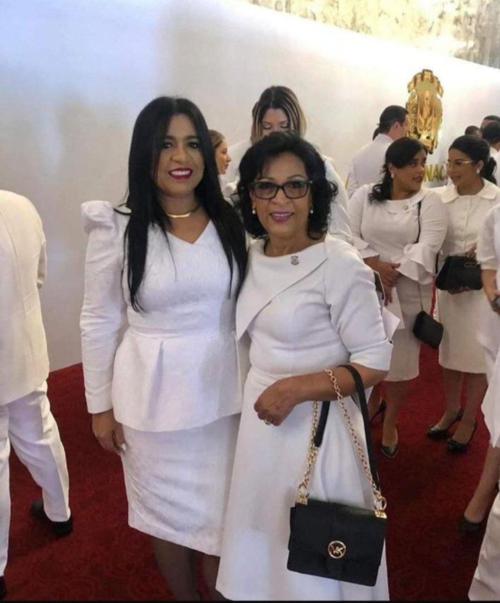 Llego el gran dia, juramentacion de nuestro presidente <a href="/luisabinader/">Luis Abinader</a>