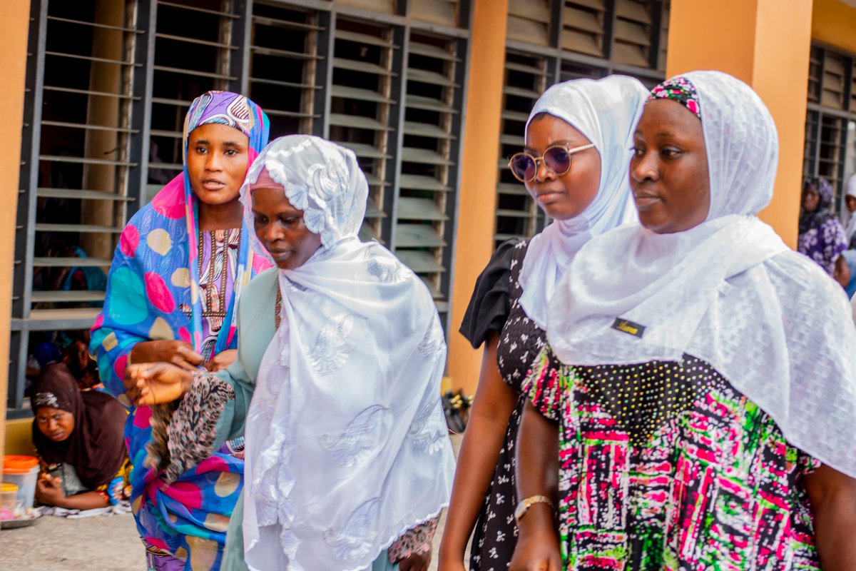 oyostategovt's tweet photo. Pictures from Day 5 of the 2024 International Youth Week - Jumat service at Oja'ba Central Mosque, Ibadan. https://t.co/sHFM0vF9Jk