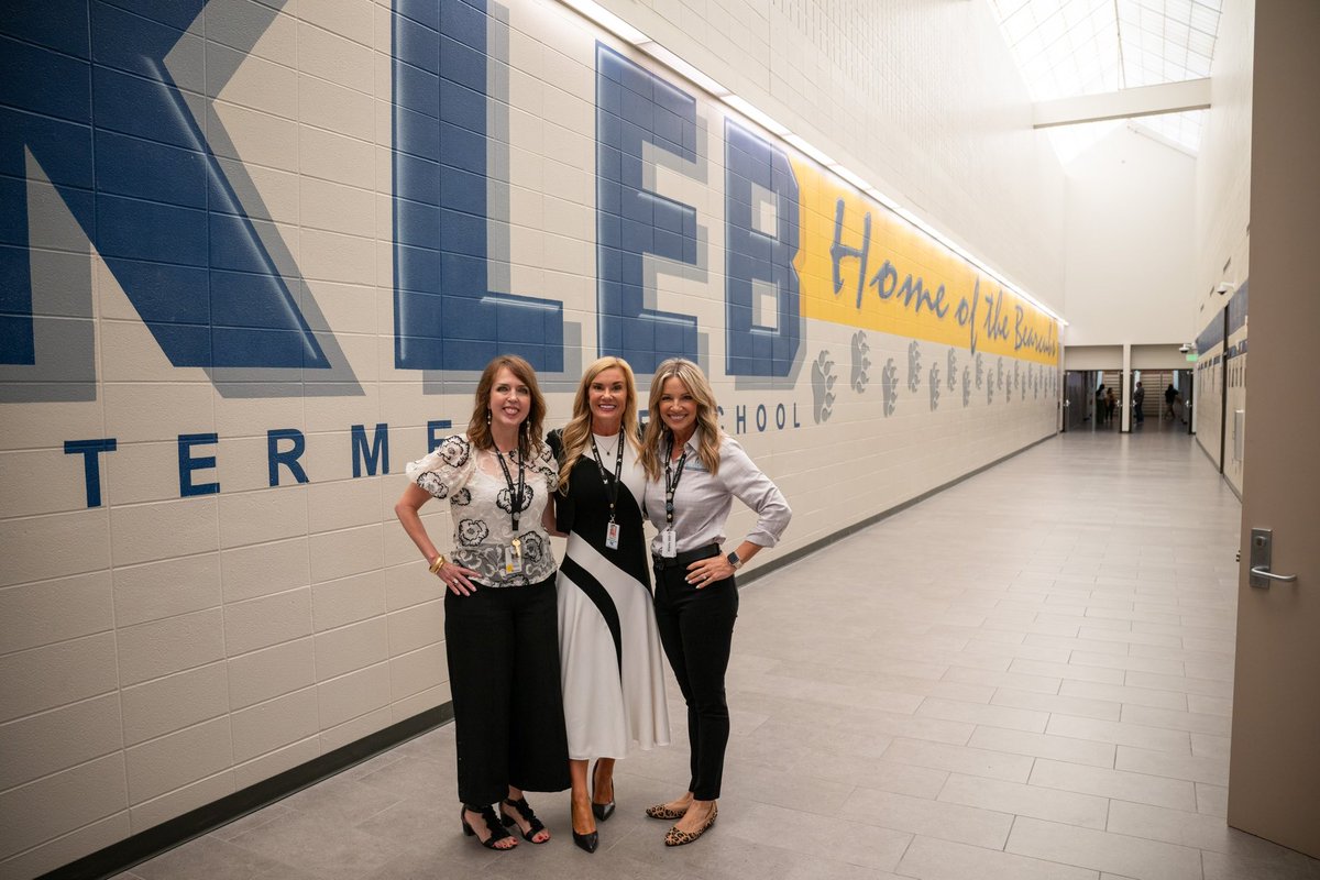 . <a href="/KlebKISD/">Kleb Intermediate</a> is looking especially beautiful this #KleinFirstWeek with all of the new renovations for safety, fine arts, and athletics thanks to the #KleinBond22.