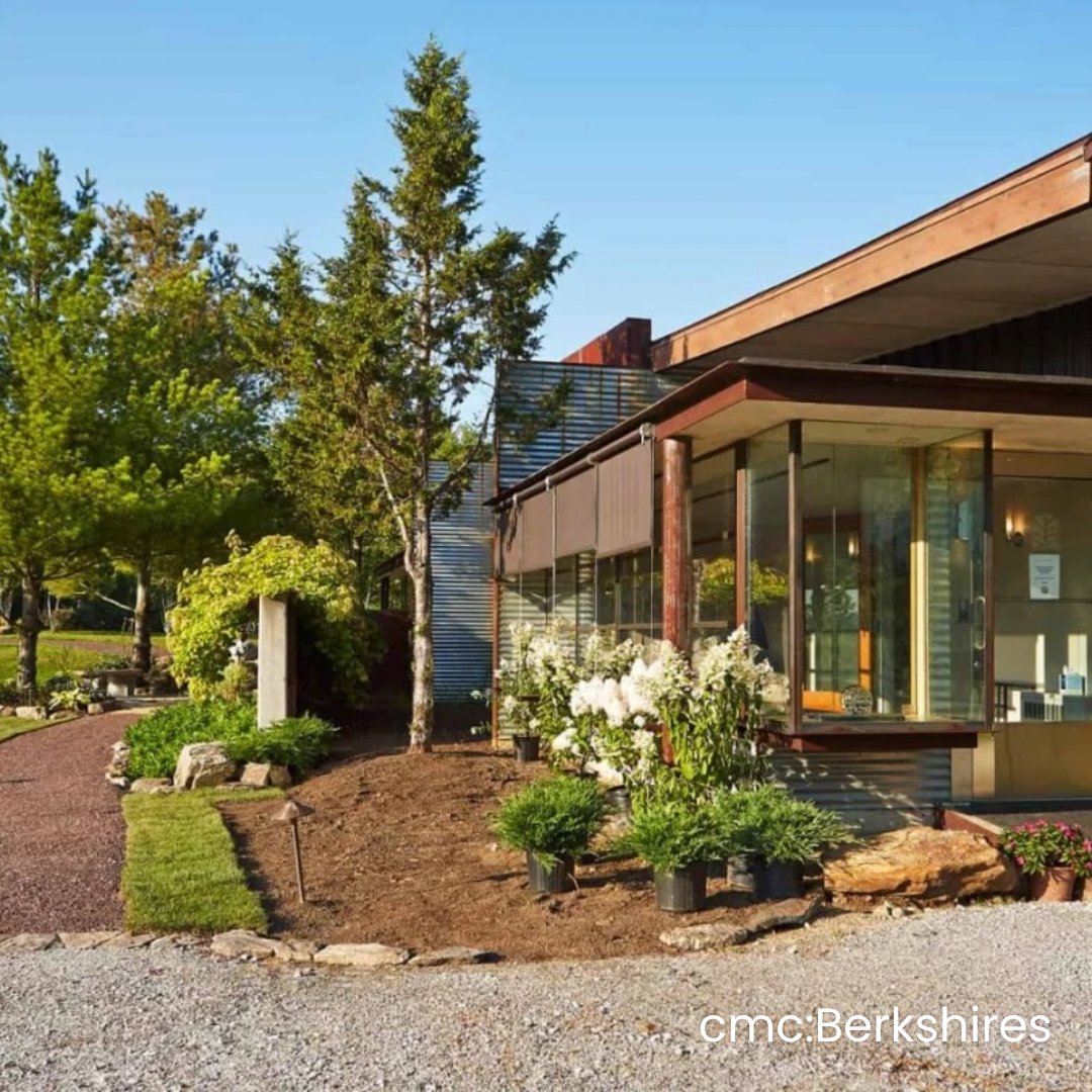 _TheCMC's tweet image. At CMC:Berkshires, we employ a positive, holistic approach to #substanceusedisorders and other #behavioralproblems. 

Our clinicians use motivational and cognitive-behavioral strategies to help you accomplish your goals. 🫶

Learn more ⬇️

motivationandchange.com/cmc-berkshires/