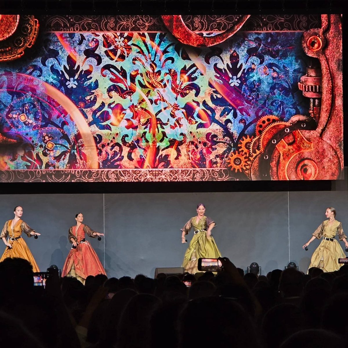 Dr. Else Demeulenaere, our rockstar Associate Director, rocked the XX International Botanical Congress in Madrid! Shared Litekyan research, met amazing scientists, and reconnected with old friends. #UOG #IslandSustainability #PlantScience #Madrid 🌱🌎