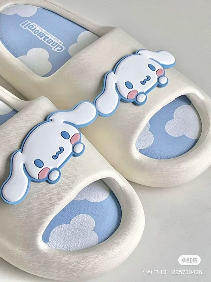 lovesickdoe's tweet photo. cinnamoroll slippers https://t.co/FCyVouUVhq