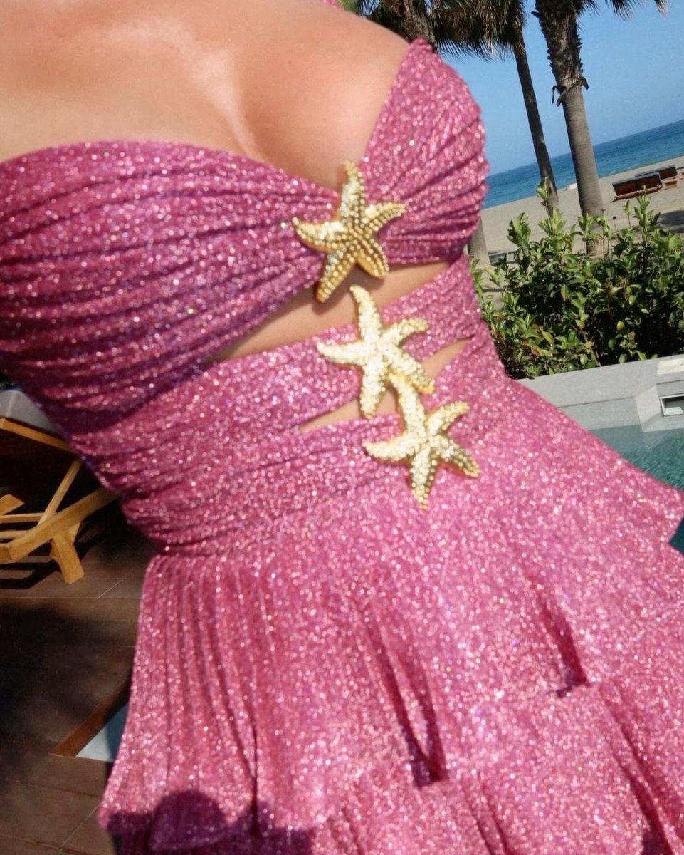 badestoutfit's tweet photo. mermaid dress https://t.co/KXtFY7xeEO