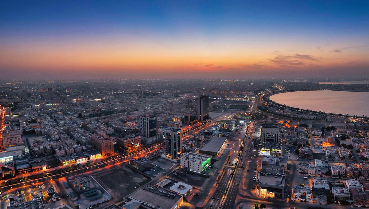 Dmm_city's tweet photo. الـدمـام 
مدينة نسكنها و تسكن قلوبنا ❤️ https://t.co/5OlBW6O7Xv