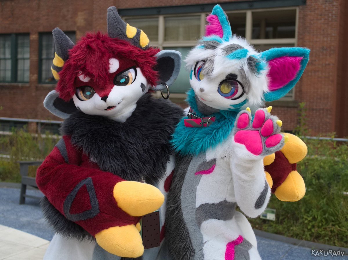 😄🐄➕😸
#kemonoline #FursuitFriday #AC2024
📸: <a href="/kakurady/">Kakurady</a>