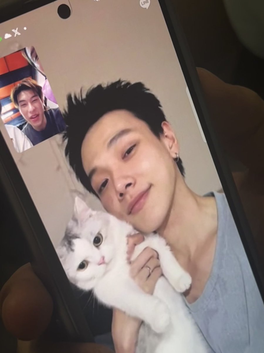 หญิงมาย ft.คุณพิทคุณกัน 🦖🚗 tweet media