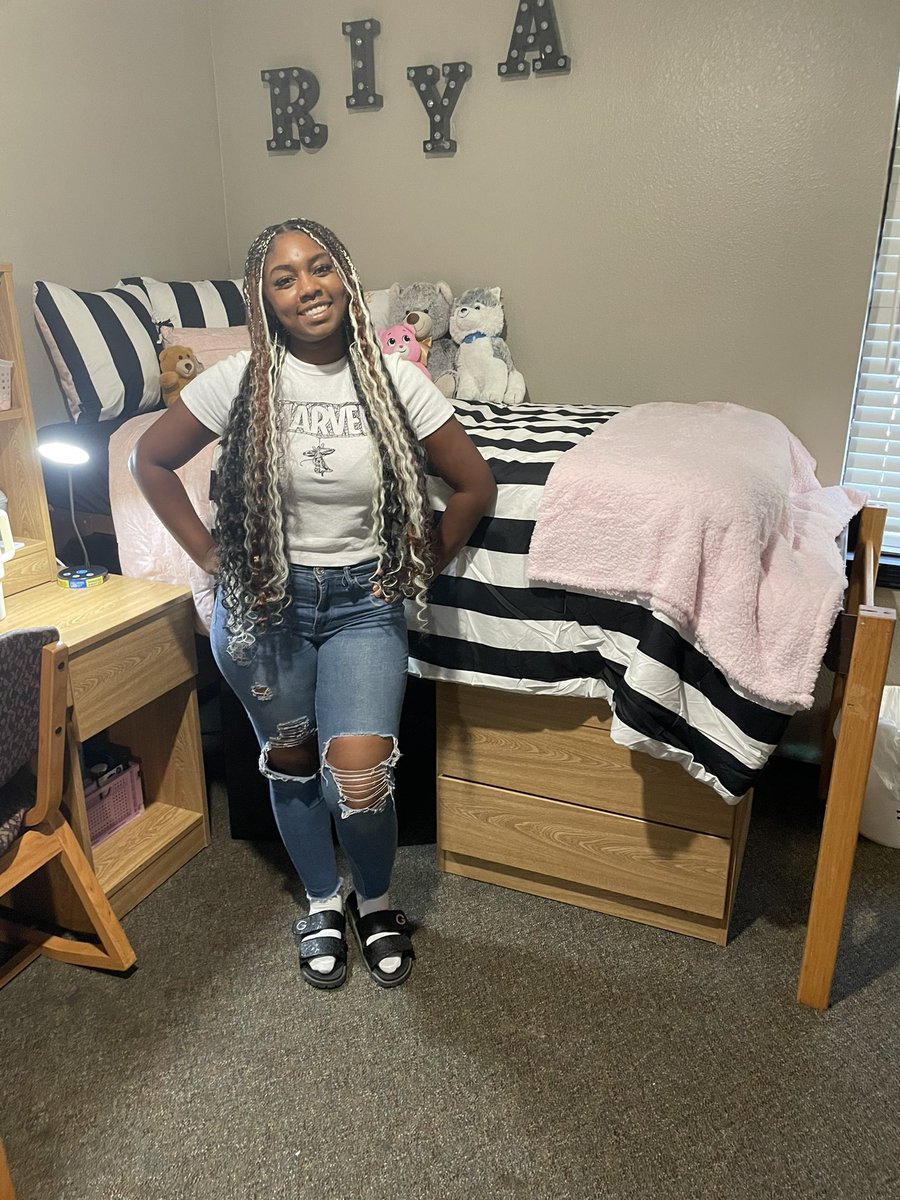 Sariya Calhoun Wiley University Outfilder tweet media