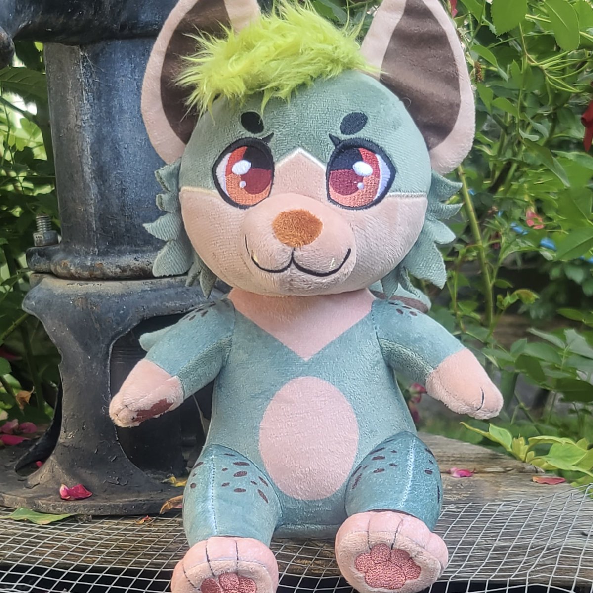 2 finished fursona plush commissions!! :3

Progress has been insanely slow since I’ve been battling E. coli for the past few weeks among other things 😭 BUT I’m finally starting to feel a bit better!