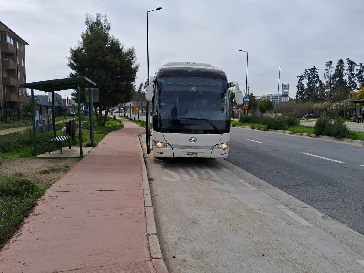 Nueva Parada Buses Curauma: Lomas de la Luz - Reemplaza Paradero TOTTUS

Desde el lunes 19 de agosto, los buses ya no se detendrán en el TOTTUS sino pasado la Copec en la parada fuera del Condominio, por Avenida Lomas de la Luz. Parada Pasarela Placilla, Sin Modificaciones.