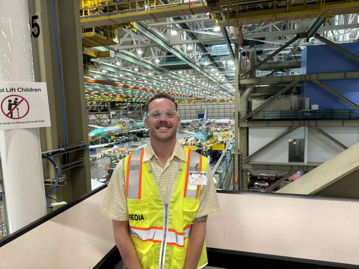 JonathanEHendry's tweet photo. During a recent trip to the @Boeing facilities in Washington State, I asked what the company is doing to encourage the production of SAF… it turns out quite a lot!

https://t.co/RakwNLBJmz https://t.co/ciIQ4PSy9i