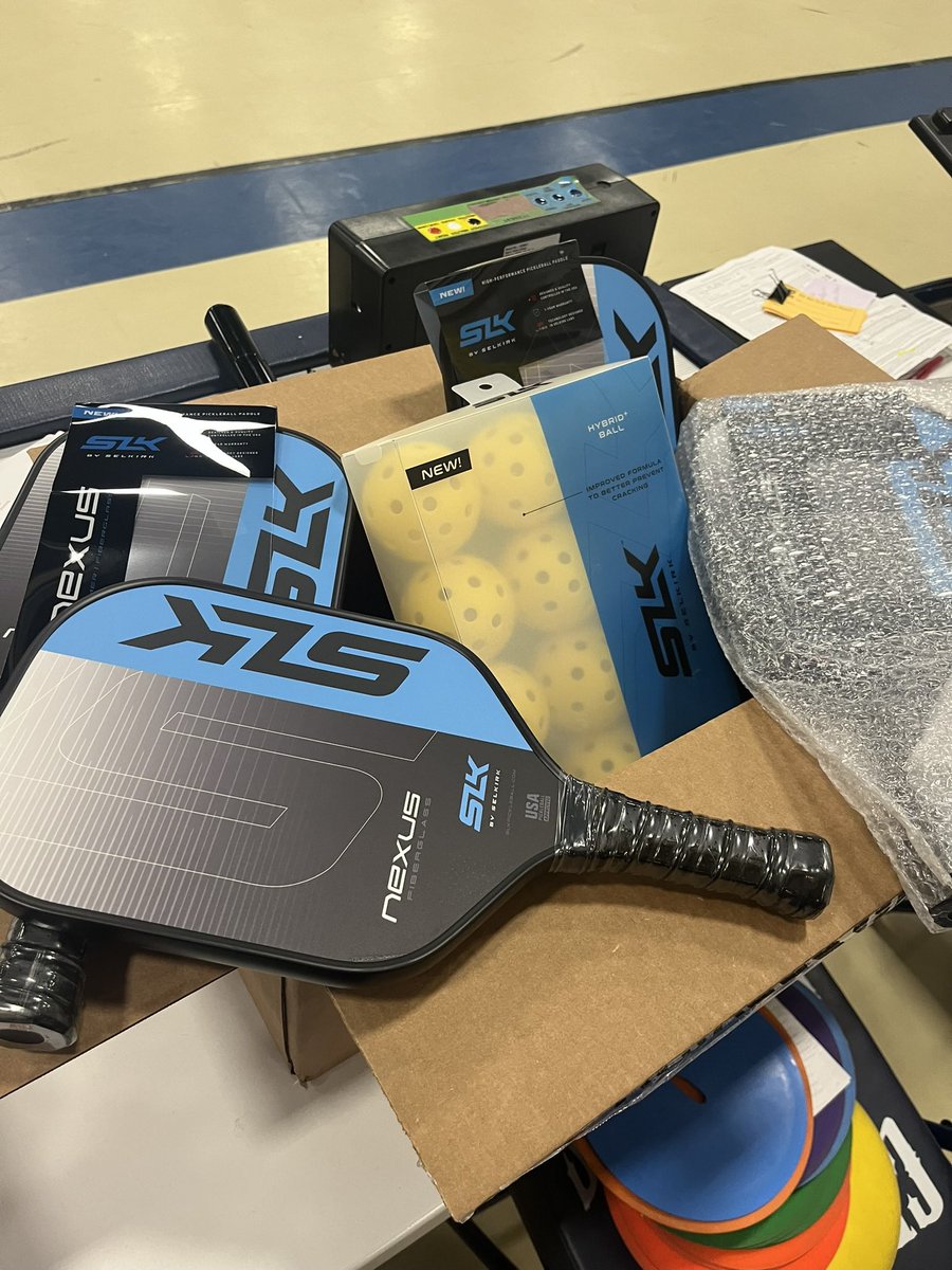 A_Espinoza_CMS's tweet photo. Huge shoutout to @SelkirkSport ! Filled the ‘Growth Program’ application two weeks ago and 💥! 4 paddles &amp; case of dozen wiffle balls appeared 🙏🏽 can’t wait to introduce Pickleball in our PE curriculum this year! @WalterEClarkeMS @VVicencio_CMS @dprieto_cms https://t.co/LgvwSLuYY0