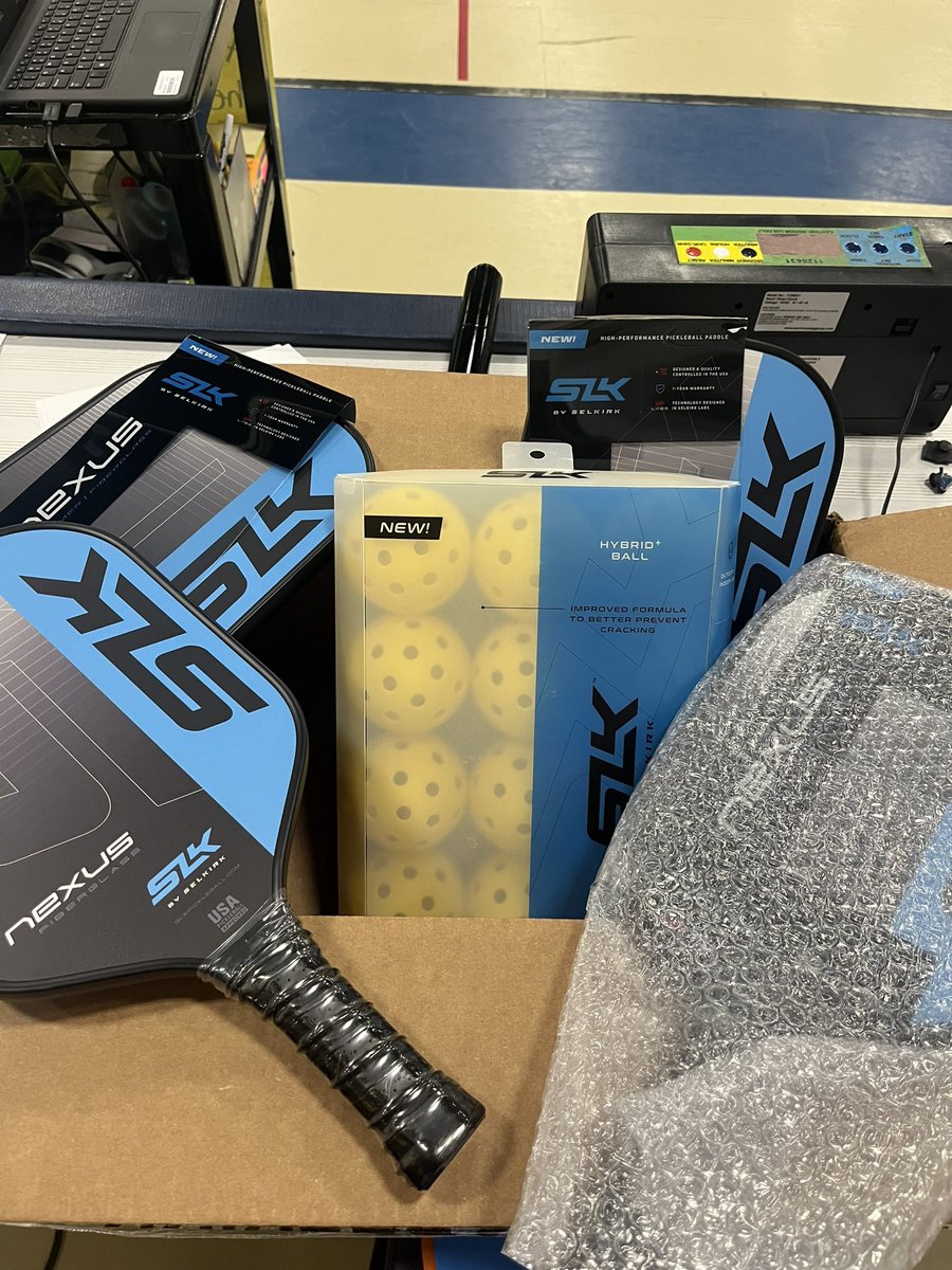 A_Espinoza_CMS's tweet photo. Huge shoutout to @SelkirkSport ! Filled the ‘Growth Program’ application two weeks ago and 💥! 4 paddles &amp; case of dozen wiffle balls appeared 🙏🏽 can’t wait to introduce Pickleball in our PE curriculum this year! @WalterEClarkeMS @VVicencio_CMS @dprieto_cms https://t.co/LgvwSLuYY0