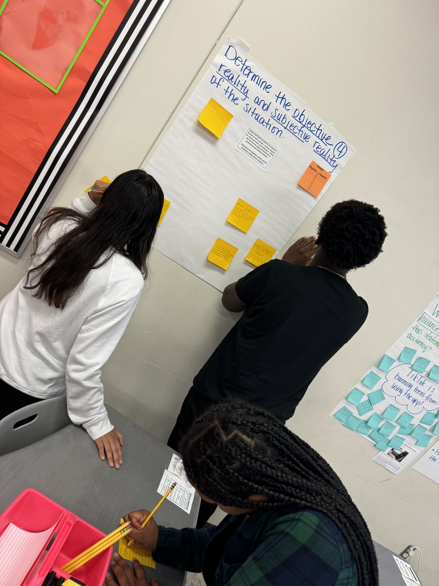 Caught an AOT moment in action!! 🧠💡

<a href="/newmanj_2/">James Newman</a> #artofthinking #collaborativeatbats #CriticalThinking