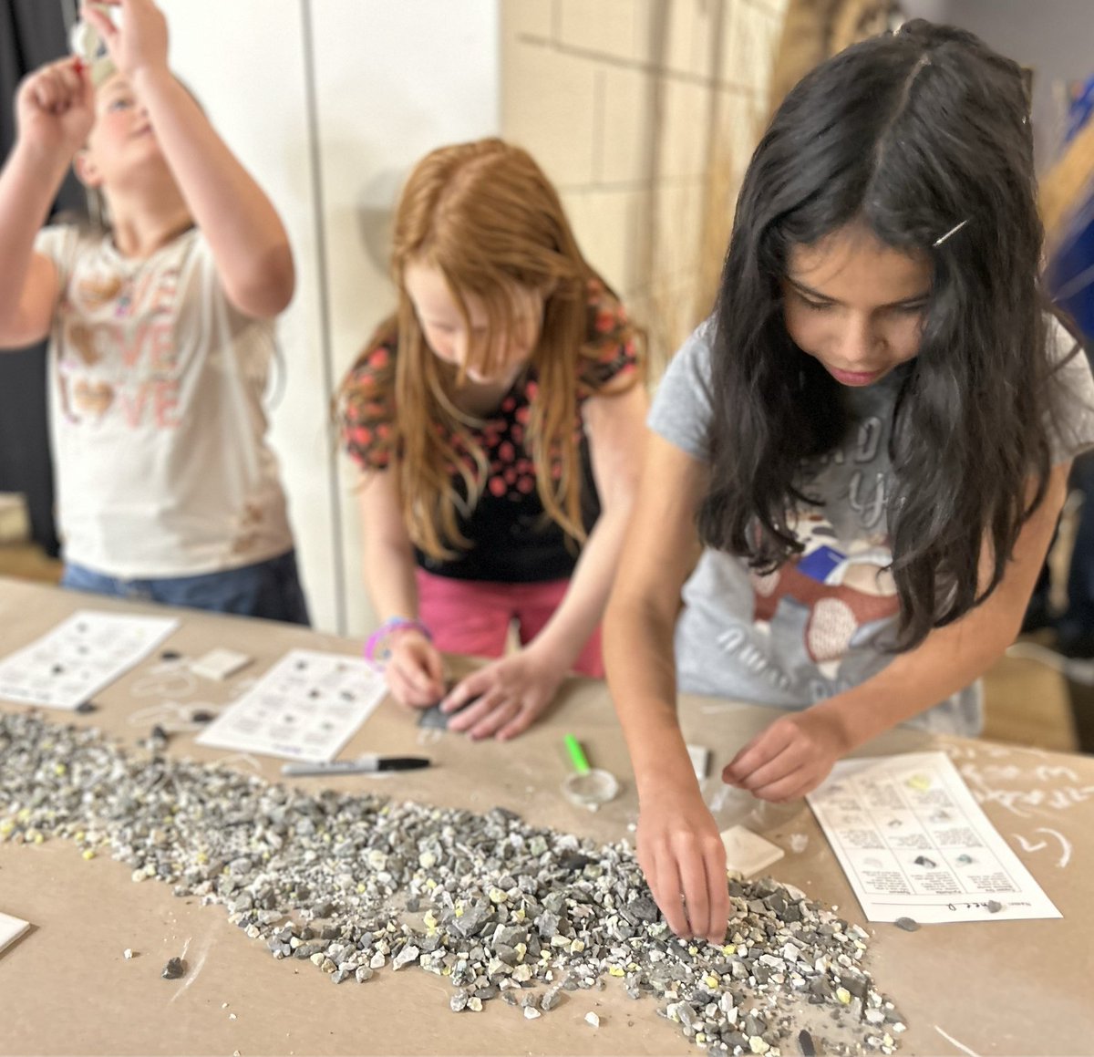 ⚒️  Gold Fever Flashback! ⚒️ 

Over 900 students from Elko, Lander, and Humboldt Counties participated in our annual Gold Fever event. Giving students a chance to learn what mining is all about!

#GoldFever #BackToSchool #NevadaGoldMines