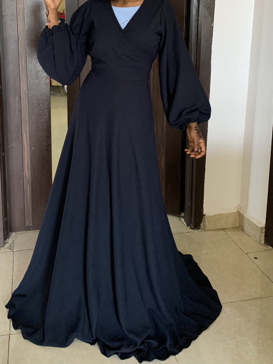 Mareeam_mm's tweet photo. Carry your business for head 
Carry your business for head

People on X are not buying 😭💔
Dan Allah don’t scroll without reposting 😭🙏🏻 https://t.co/RRHJMbpdQy