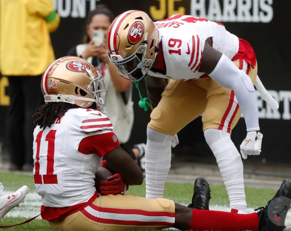 🚨BREAKING  

#49ers are close to signing Brandon Aiyuk