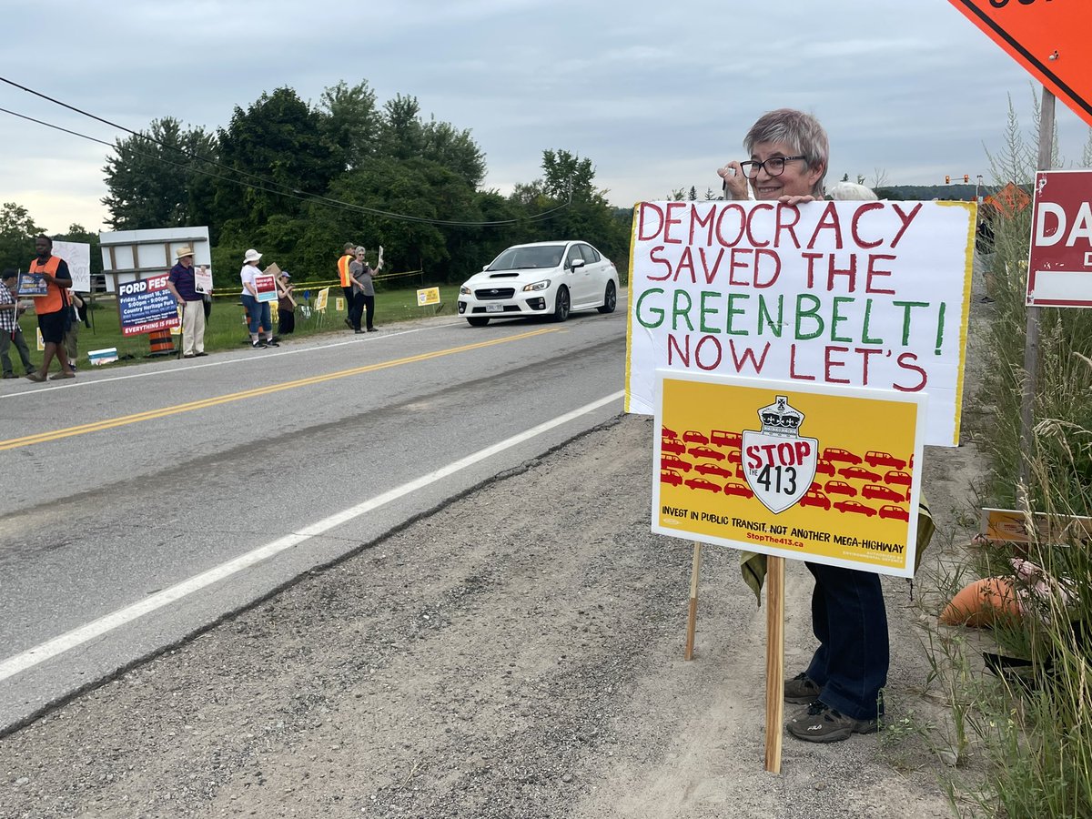 CBCLorenda's tweet photo. Some of the protesters outside FordFest in Milton #onpoli https://t.co/2kH3Ju9Sgs