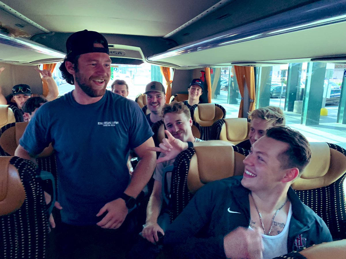 HamlineMHockey's tweet photo. Buon Giorno, Italia!
Piper Hockey has arrived in 🇮🇹 https://t.co/ru45OJmC0M