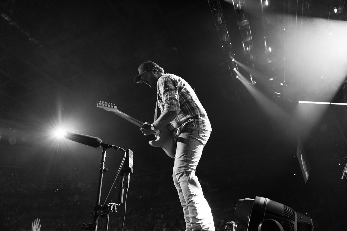 lukebryan's tweet image. Kansas City, I love y’all. Georgia, I’m coming home tomorrow #MindOfACountryBoyTour