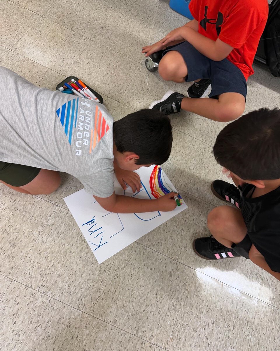 TuttlesClass's tweet image. And we’re back at it! Students spent time this week creating our shared agreements for the classroom. 
#BackToSchool