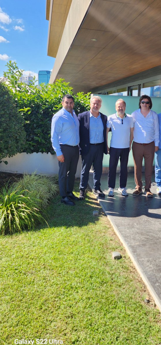 7Cbasalia TR Şirketimizin Yönetim krl üyesi Gürhan Dural Avukatlarımız Yusuf Ünal Çağdaş Çelik ile TFF Eski Bşk Vekili Galatasaray Eski Bşk Yrd. Epdk Kurucu Bşk Sayın Yusuf Günay Bey'le Yeşil ve Döngüsel Enerji Tekn. de Birlikte Yürütülebilecek Projeler için Keyifli Sohbet Ettik.