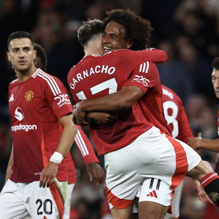 premier_py's tweet photo. !!!FINALLL🔚!!!: #PL
▶️Man. United 1 - Fulham 0
⚽Joshua Zirkzee el gol!.

!PRIMER PARTIDO DE LA PREMIER LEAGUE 2024/25!. 🔝 #PLisBack 

DATO: Manchester United🔴 es el club con mas victorias en la Fecha Inaugural en toda la historia de #PL: 22✅. https://t.co/5bfWOwDA0x