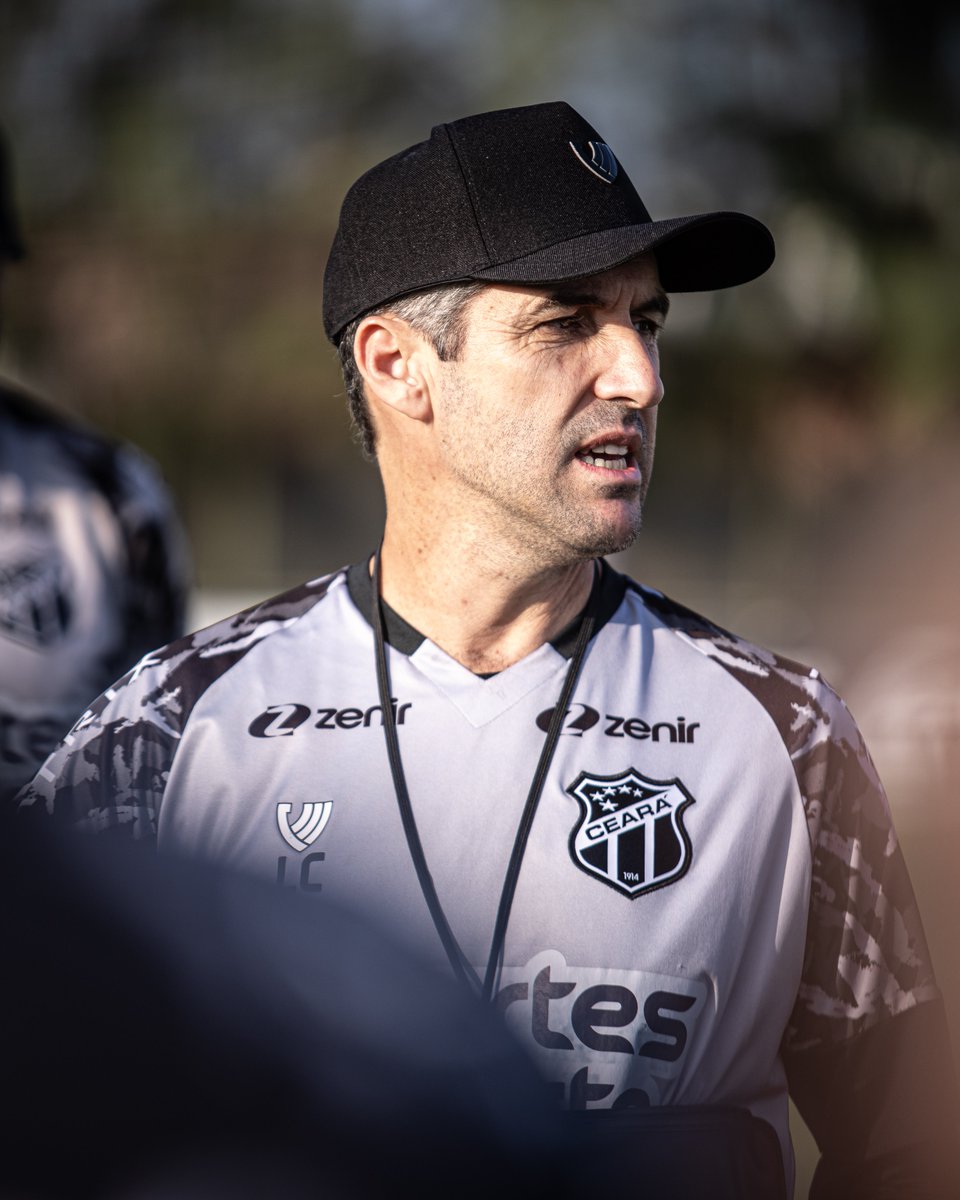 CearaSC's tweet photo. Preparação finalizada. AMANHÃ TEM VOZÃO! 🏁

📸 Gabriel Silva / Ceará SC

#CearáSC https://t.co/PYKrmR4wlA