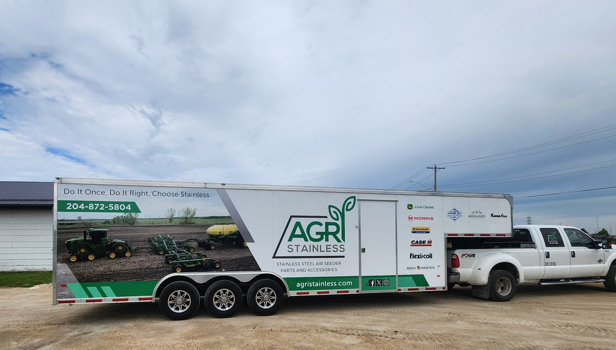 ProimageSigns1's tweet image. This was an awesome project to be involved with. @AgriStainless wanted to make a statement and nothing makes more of a statement than a 34' moving billboard!  #MobileAds #trailerwraps