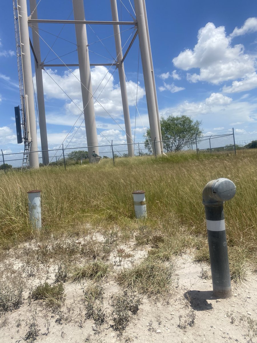Roasting in the sun searching for elusive assets? Running around in the field on a wild goose chase? Well, that can all stop with Texian Geospatial and Asset Solutions, LLC. top-tier GNSS and RTK technology, we’ll make sure your assets are always where they should be #GIS #Eos