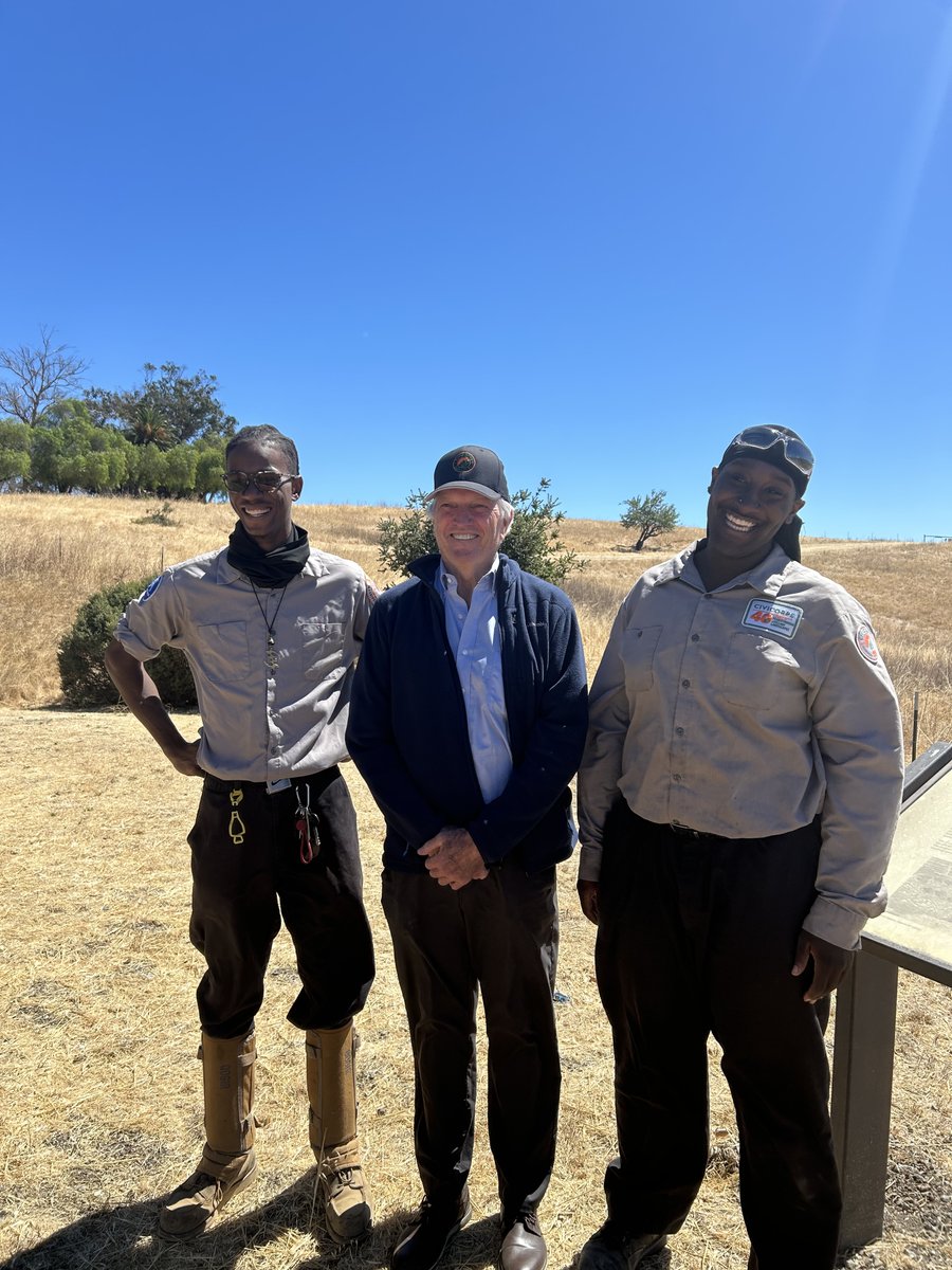 Thank you <a href="/MarkDeSaulnier/">Mark DeSaulnier</a> <a href="/JohnGaramendi/">John Garamendi</a> 
<a href="/CCCdistrict3/">Supervisor Diane Burgis</a> , <a href="/CCCdistrict/">CCC</a> 2 and <a href="/WDBCCC/">Workforce Dev. Bd. of Contra Costa County</a> for visiting our crew at <a href="/EBRPD/">East Bay Regional Park District</a> in Martinez yesterday.  Civicorps is delighted to work with you to advance #conservation and #greenjobs . #localcorpspride