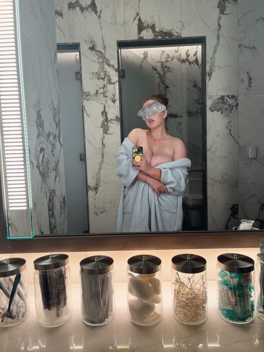 Content from kinkykelley_paid