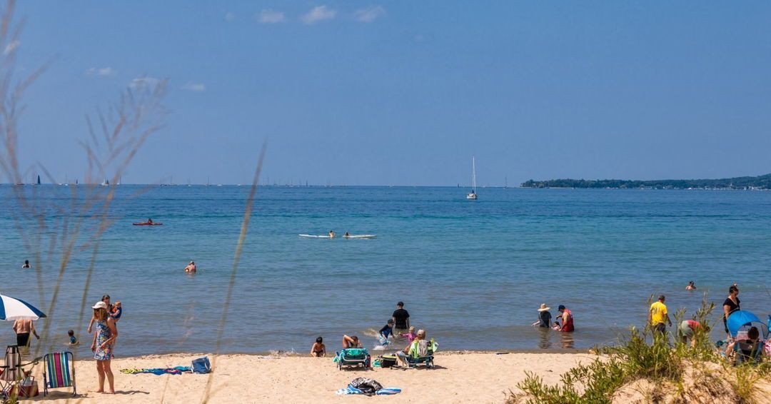 PetoskeyArea's tweet image. What's your favorite Petoskey Area beach? 
Petoskey State Park seen here!

#petoskeyarea #puremichigan #MIStateParks