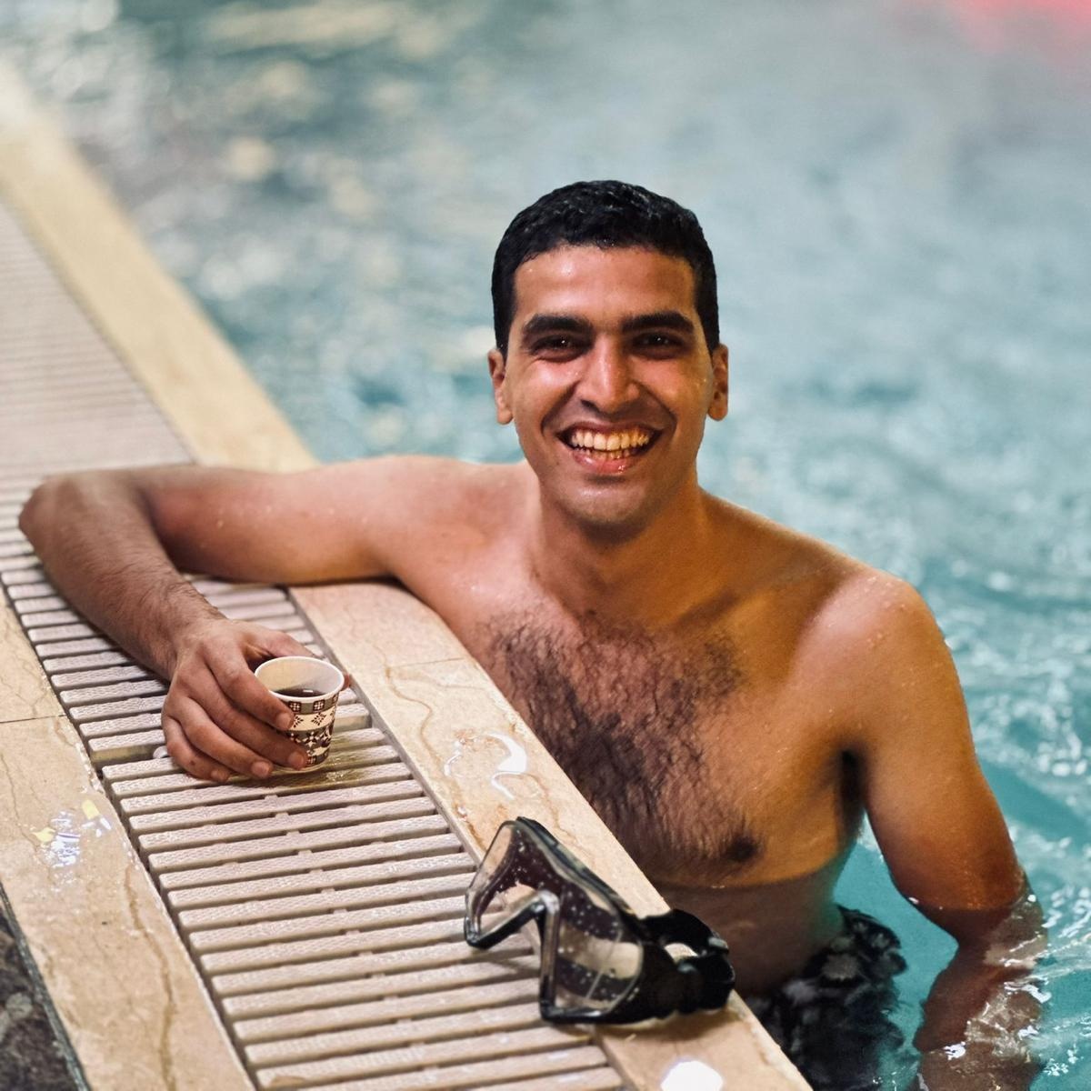 mohameddshaker's tweet photo. #NewProfilePic
🥽🥽 https://t.co/smwWrPLsZu