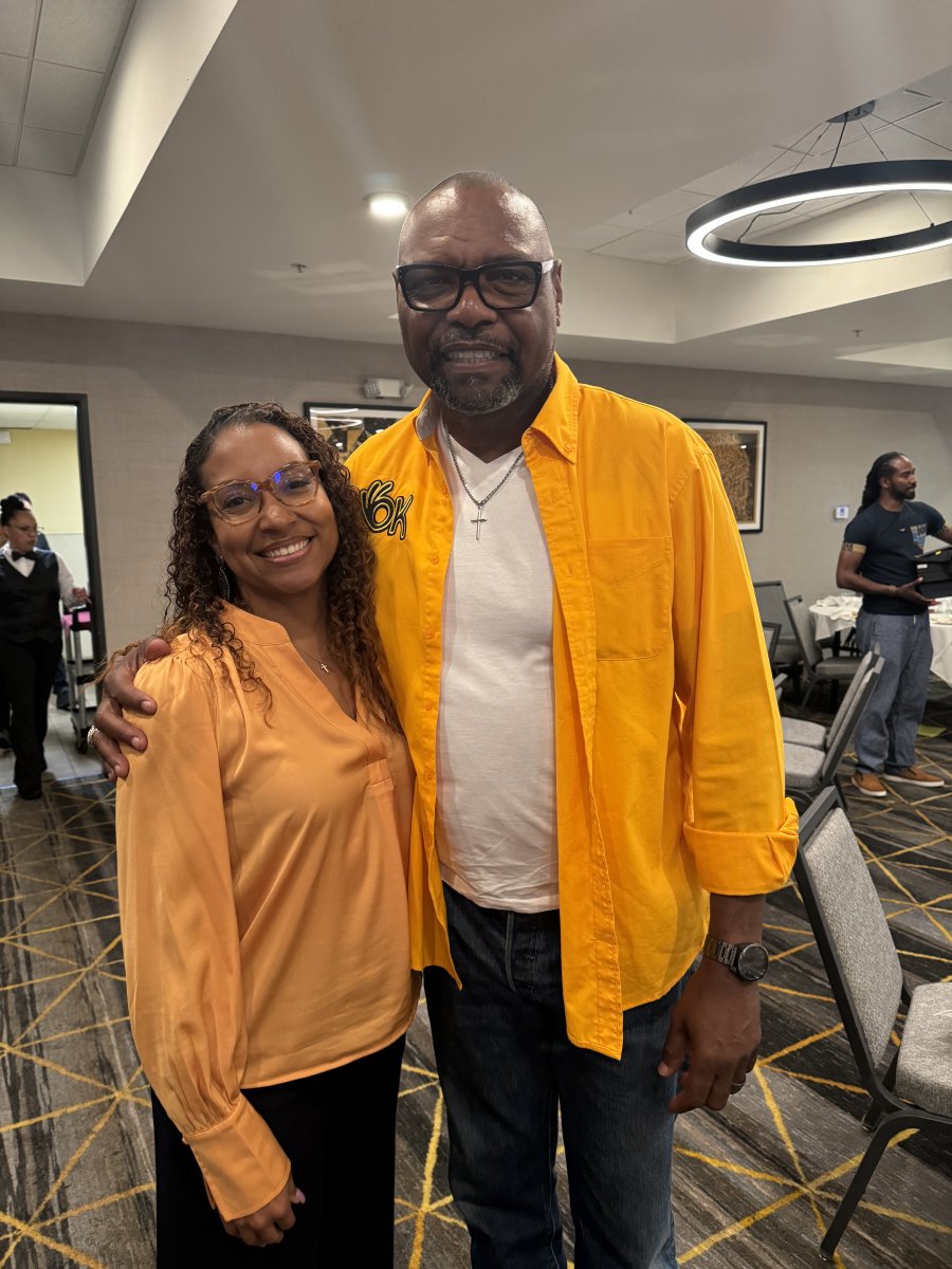 ACProbation's tweet image. 🌟 Honored to attend the OK Program’s Teammate Appreciation Banquet &amp;amp; Student Car Giveaway! Special shoutout to DPO Lockhart for receiving a Service Award for empowering Black men and boys. Your dedication inspires us all! 🙌 Let’s applaud their commitment! 💙 #OKProgram #ACPD