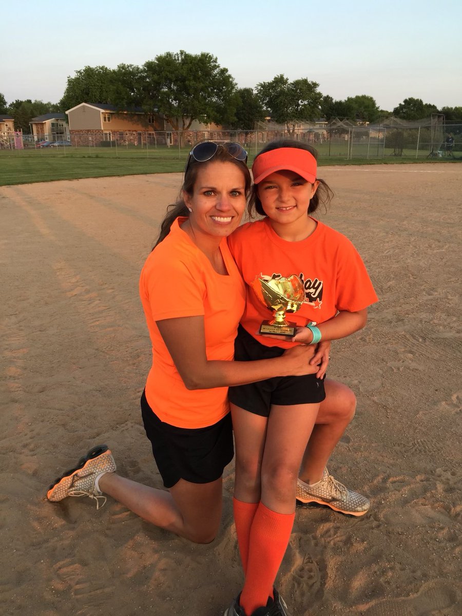 Claire Calmes (@claire_calmes) on Twitter photo ON WISCONSIN 👐 Excited for the next 4‼️ <a href="/BadgerHealy/">BadgerCoachHealy</a> <a href="/dzym6/">Danielle Zymkowitz</a> <a href="/BadgerSoftball/">Wisconsin Softball</a> ON WISCONSIN 👐 Excited for the next 4‼️ <a href="/BadgerHealy/">BadgerCoachHealy</a> <a href="/dzym6/">Danielle Zymkowitz</a> <a href="/BadgerSoftball/">Wisconsin Softball</a>