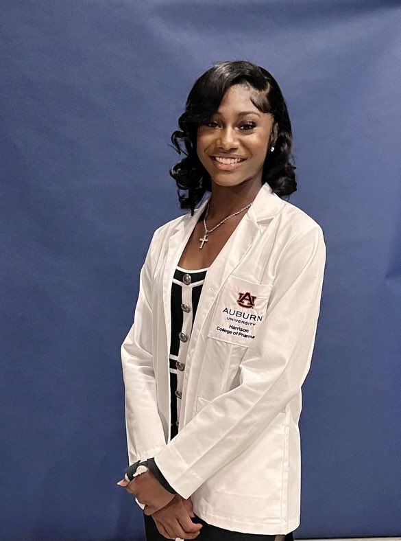 Baylor Softball (@baylor_softball) on Twitter photo Makayla Packer โ20 received her white coat today as part of the Harrison College of Pharmacy (Auburn) Class of 2028. We are so proud of you, Makayla! #WeAreBaylor <a href="/MakaylaPacker01/">Makayla Packer</a> <a href="/baylorschool/">Baylor School</a> Makayla Packer โ20 received her white coat today as part of the Harrison College of Pharmacy (Auburn) Class of 2028. We are so proud of you, Makayla! #WeAreBaylor <a href="/MakaylaPacker01/">Makayla Packer</a> <a href="/baylorschool/">Baylor School</a>