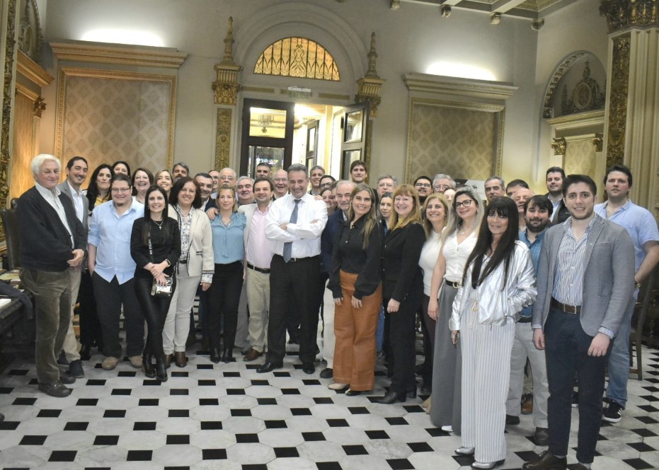 Muchas gracias querido Dr. Roberto Canessa por tu apoyo !!! pionero de la Cardiología infantil en nuestro país y referente internacional.  Significa mucho para todos nosotros tu invalorable apoyo. A seguir sumando !!!