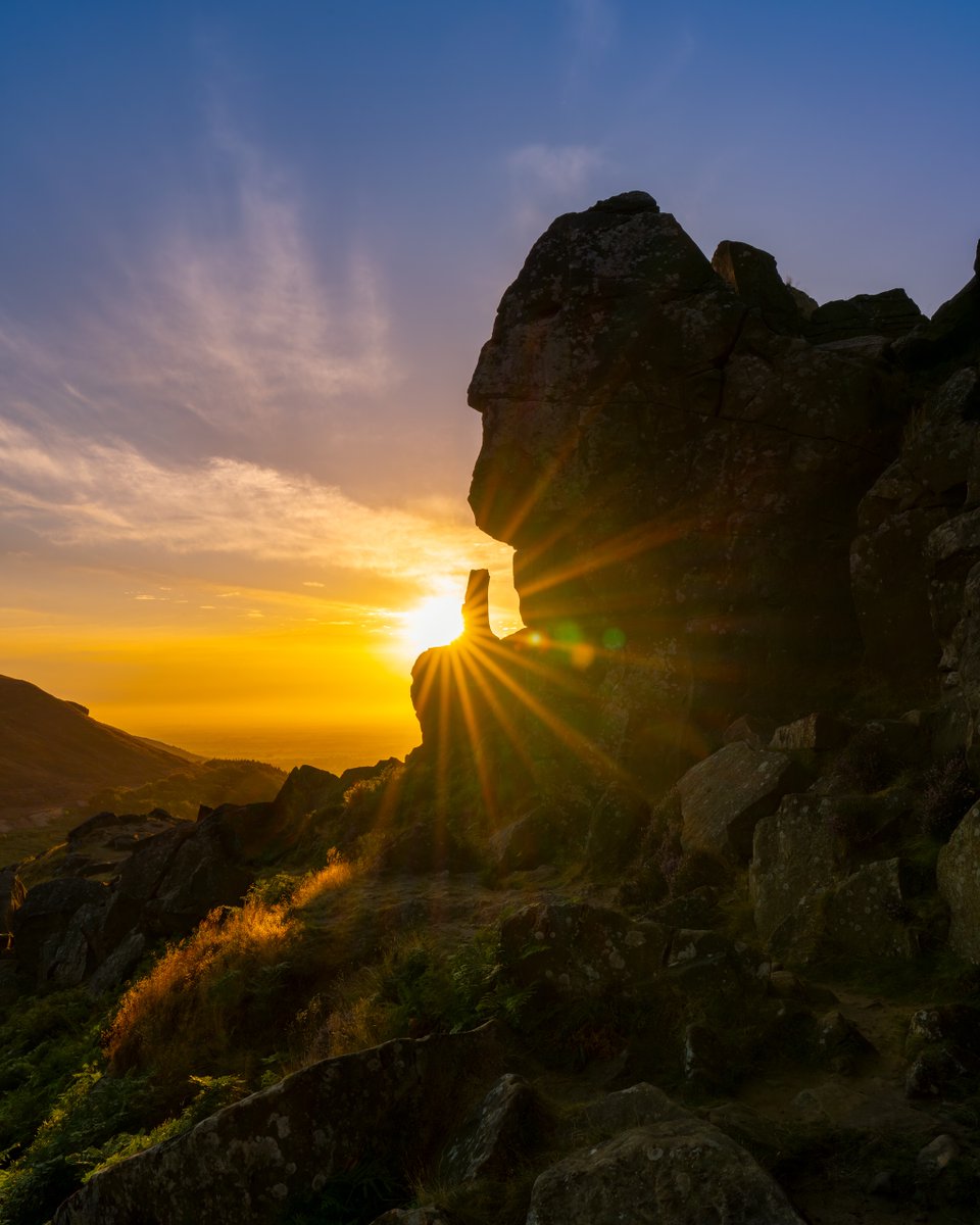 StevenIceton's tweet photo. Summer #Sunset of Sphinx Rock at the #Wainstones in the @NorthYorkMoors, I'm so lucky to have the national park on my doorstep.
#Landscapephotography #photographylovers #Stormhour https://t.co/KrsCSPtBjC
