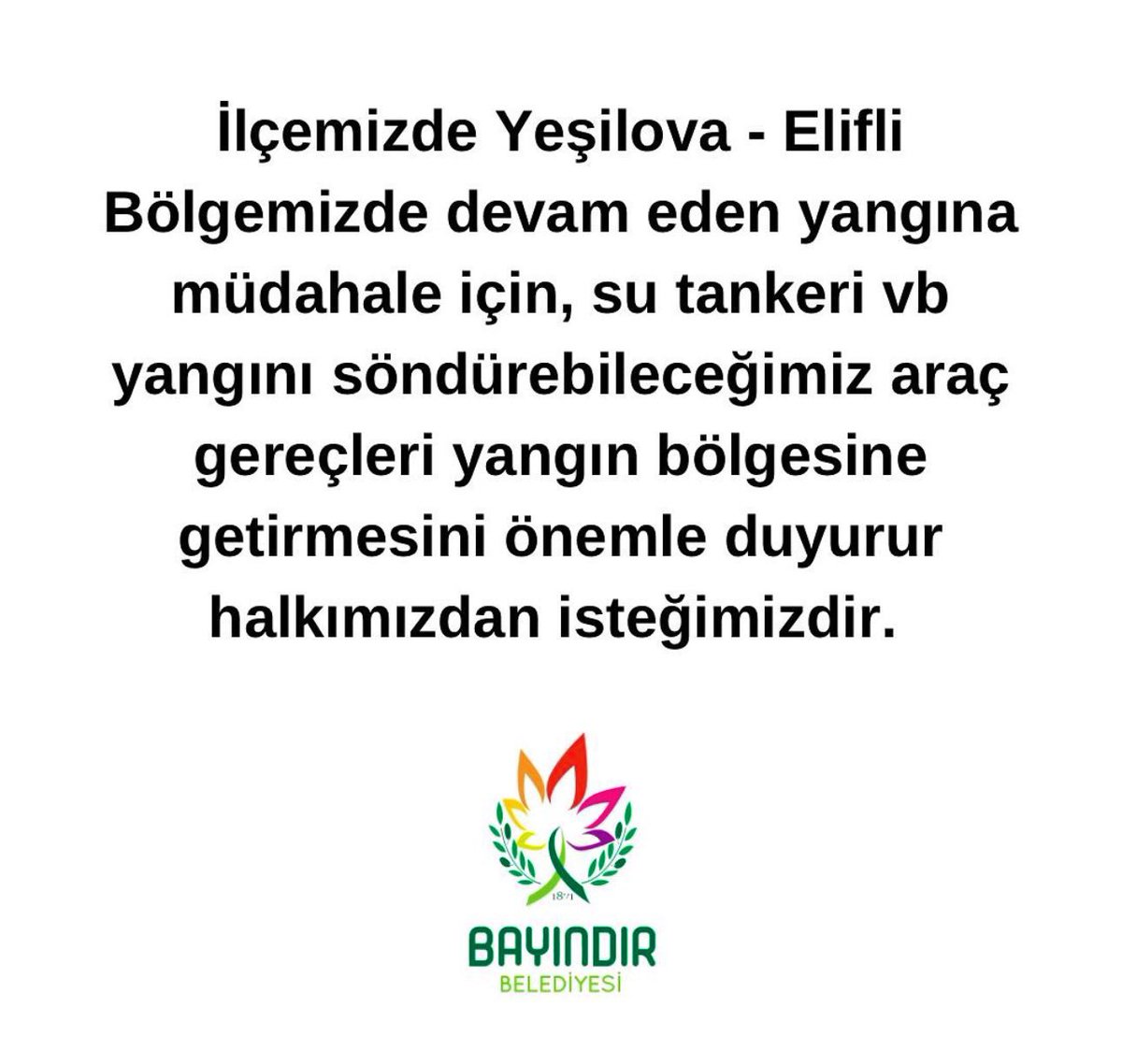 sismikveri's tweet photo. Acil durum değil bu bir AFET...
Koordineli bir şekilde acil çok acil yardıma koşuyoruz ! 
Çeşitli yardım platformları ve @ahbap da  bu konuda devrede .

Ülkenin 72 ayrı noktasında yangın çıkıyor,sabotaj olduğu açık ama İstihbarat yok...
Geçen yıl ki yangınlardan ders almamışız ve hala yeterli araç ,ekipman yok...
Evet bu kadar farklı lokasyona yetişmek çok zor ama bu tip durumları İl afet koordinasyon planına koymak ve acil müdahale senaryoları hazırlamak zor değil ...
Devlet tüm imkanlarıyla saha çırpınıyor ama yetişemiyor!
Öngöremedigimiz, umursamadığımız zaman ölüyoruz!
Hep ölüyoruz,çok ölüyoruz.
Elimizi taşın altına sokmayınca tüm vücudumuz beton altında kalıyor,elimizi ateşe uzatmayınca tüm bedenimiz yanıyor!
Şimdi elimizi ateşe uzatma zamanı...
#izmirdeyangın
#izmirsondakika 
#izmireyardım