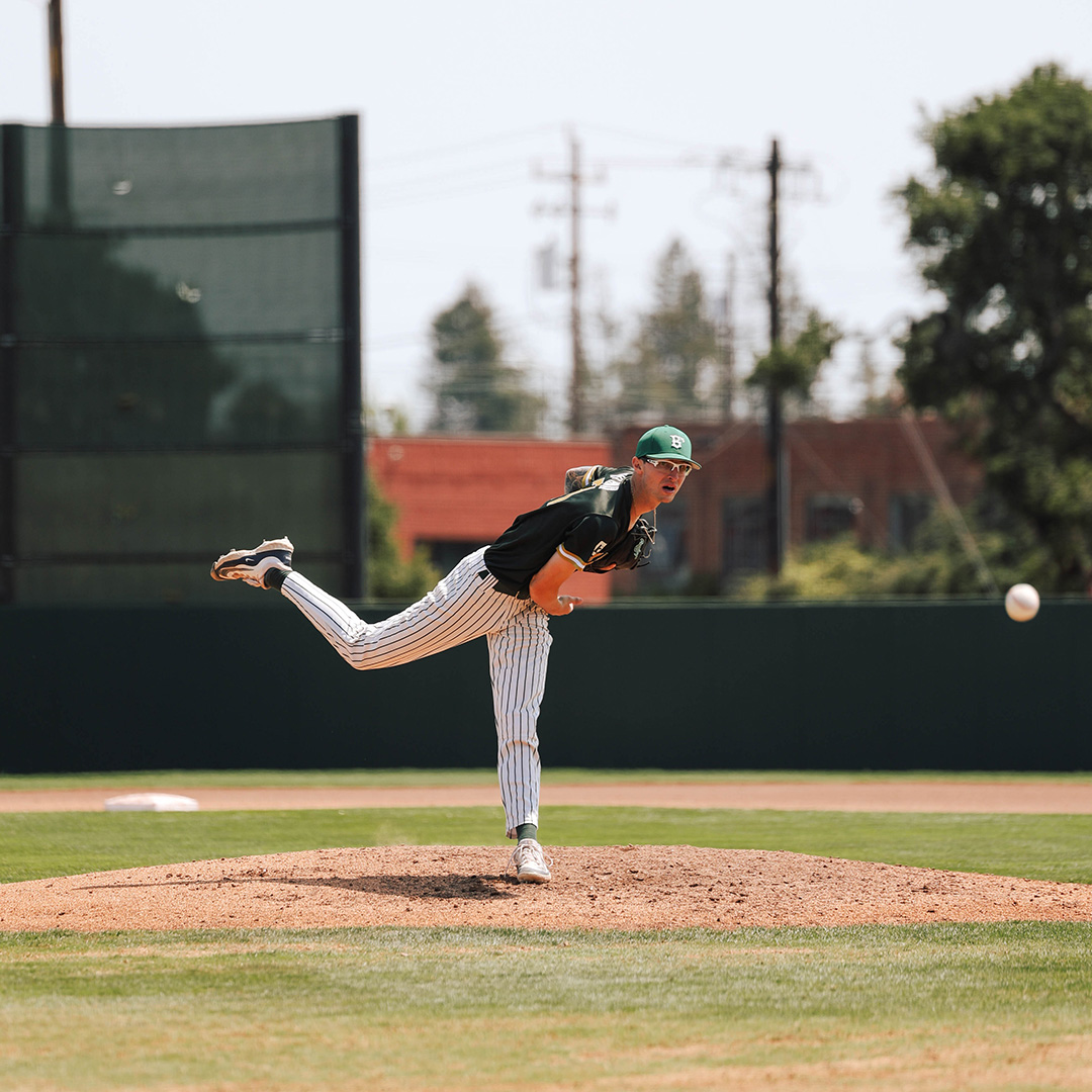 Cal Baseball (@calbaseball) on Twitter photo Ballin' for the Ballers.
Bay Area native Connor Sullivan has started his professional career with 10.0 scoreless innings over his first six appearances with the hometown squad. He’s struck out 16, while allowing only four hits and three walks for a 0.70 WHIP.
📸 <a href="/caitlynnphoto/">Caitlyn Wyss</a> Ballin' for the Ballers.
Bay Area native Connor Sullivan has started his professional career with 10.0 scoreless innings over his first six appearances with the hometown squad. He’s struck out 16, while allowing only four hits and three walks for a 0.70 WHIP.
📸 <a href="/caitlynnphoto/">Caitlyn Wyss</a>