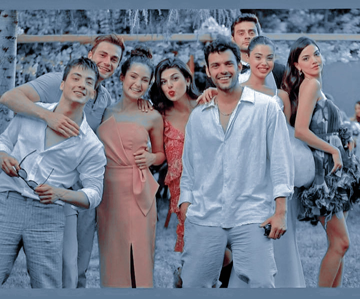 ♡♡♡ 

#SarpYilmaz #AtakanÖzkaya 
POR SIEMPRE HERMANOS
#TodoPorMiHogar