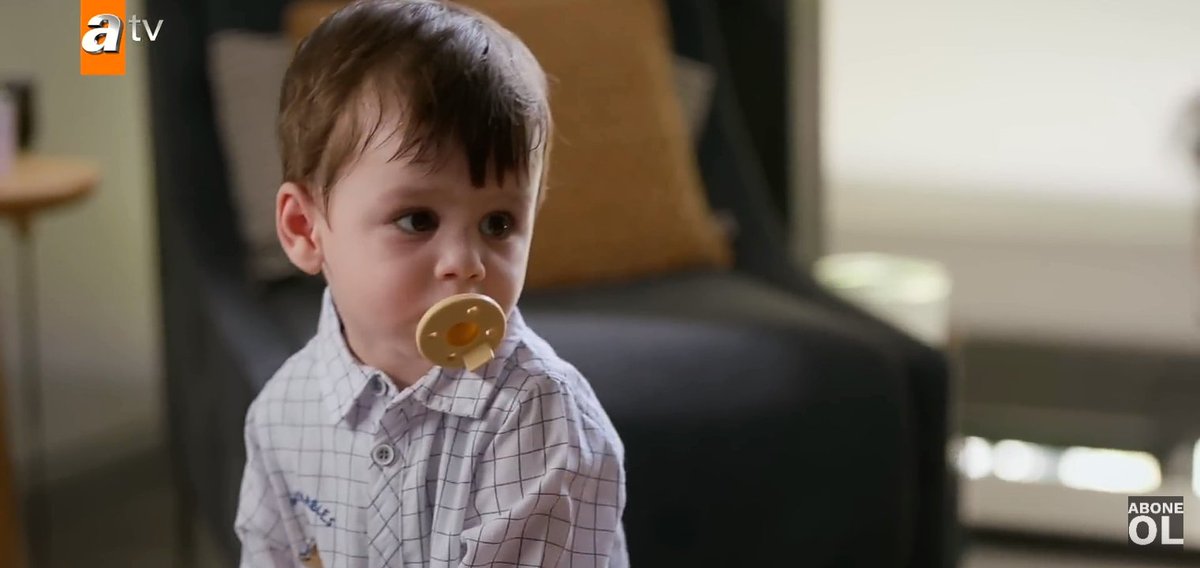 Jugando con su tía🥺♥

POR SIEMPRE HERMANOS
#TodoPorMiHogar