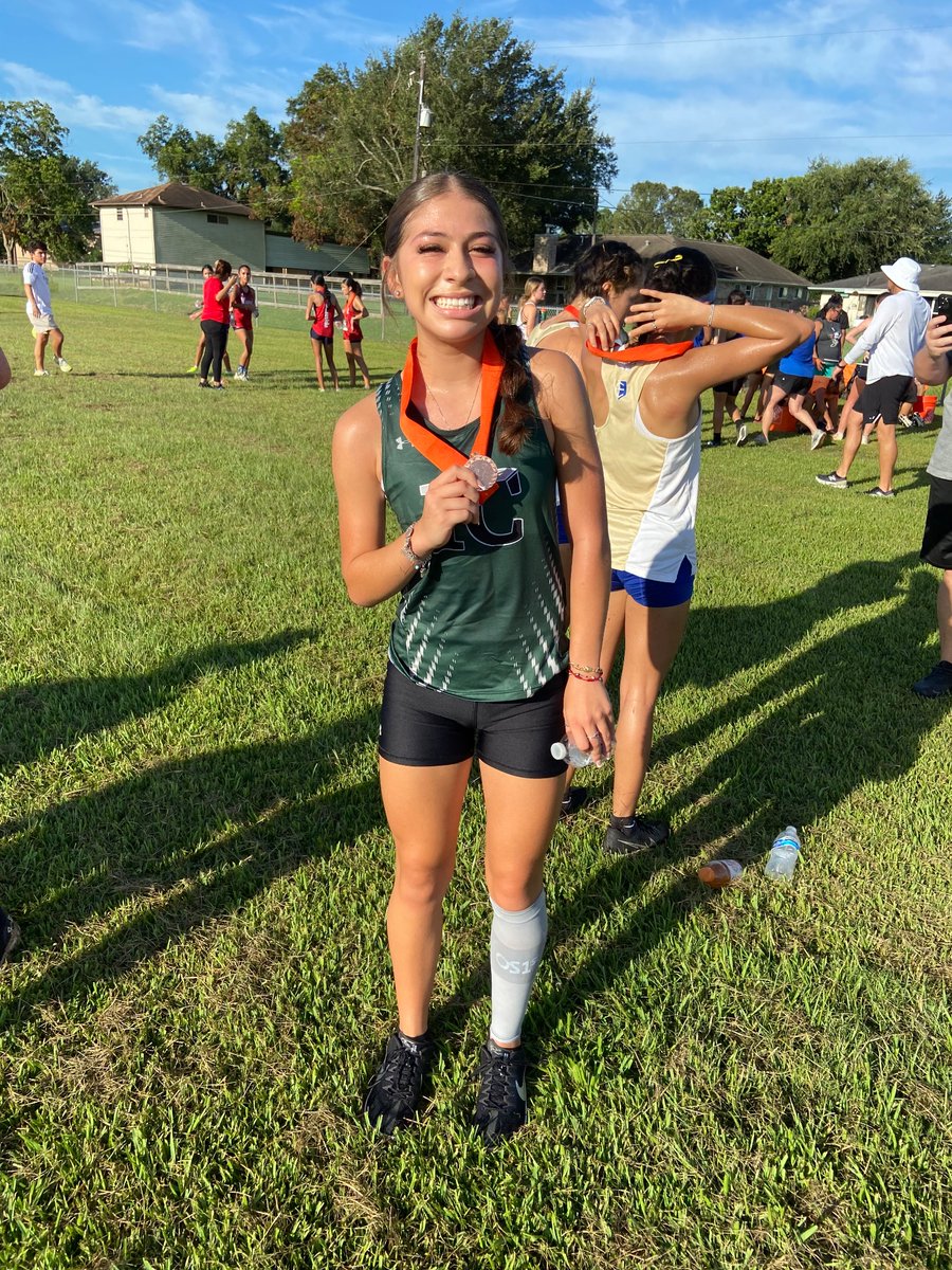 Mikayla_Jocelyn's tweet image. Excited to kick off Sophmore Cross Country season with a fantastic time! 🏃‍♂️💨 Feeling great and ready to tackle the upcoming challenges. Here’s to many more miles and personal bests ahead! #RunningSeason #PersonalBest #OnTheRun#blaze