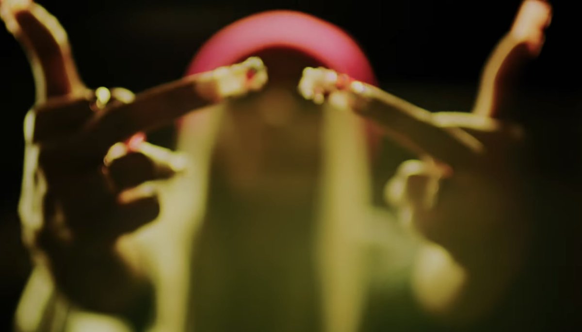 QueenKeyNews's tweet image. EPISODE Out Now ‼️