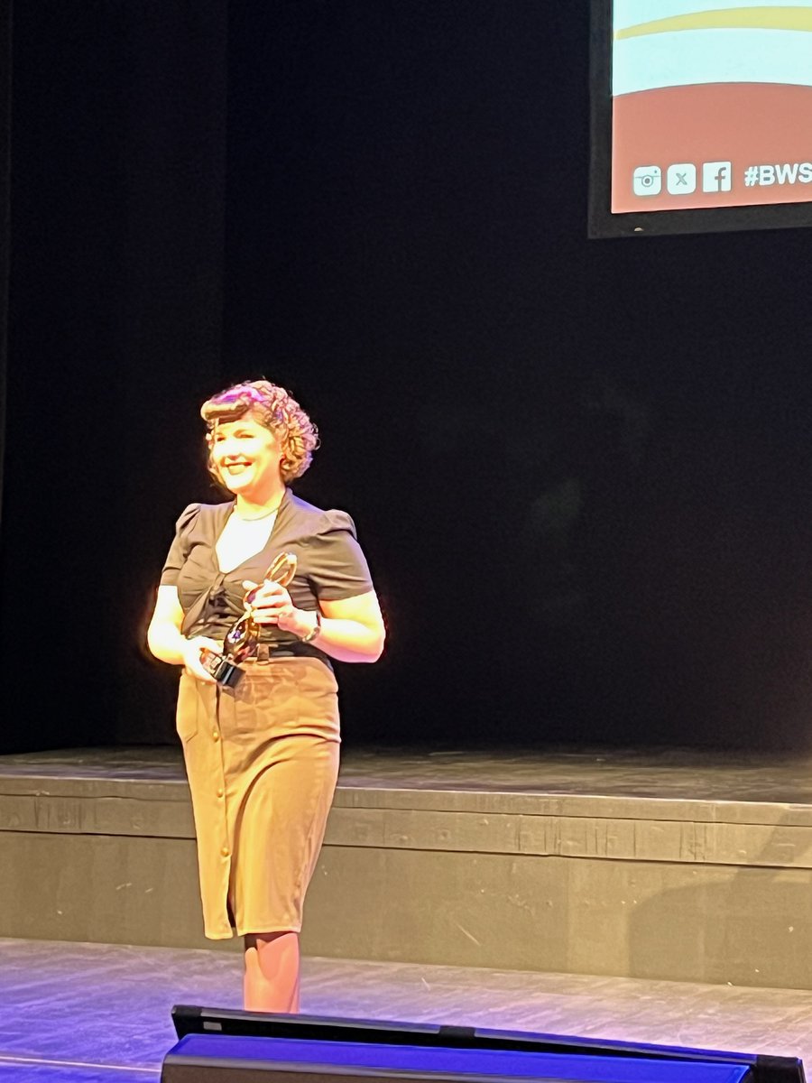 Maggie Kimberl🥃 (she/her) tweet media