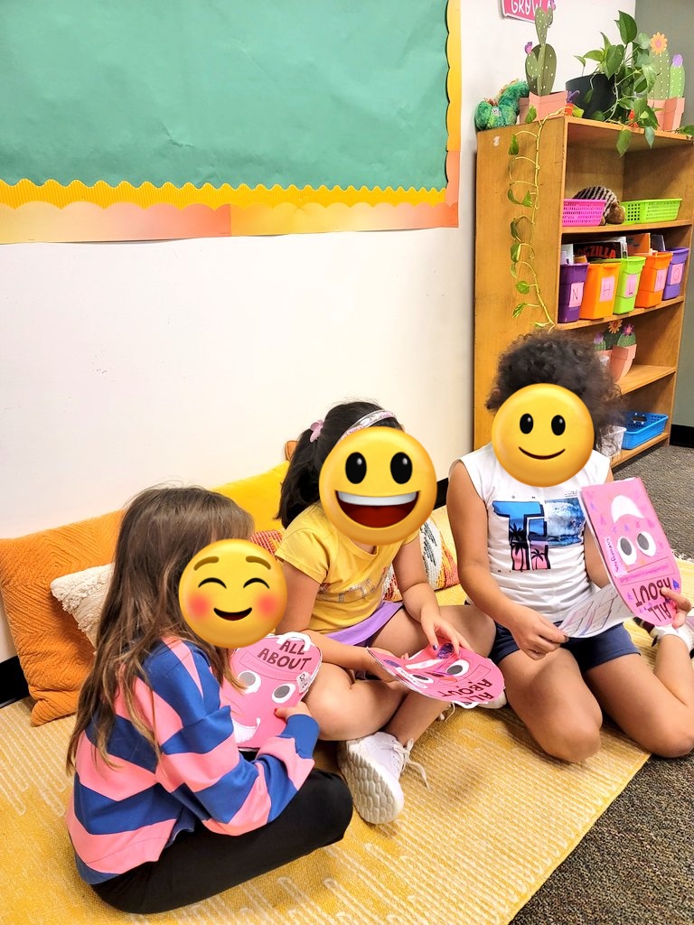 CarrubaClass's tweet photo. We're off to a great start in 2nd grade with interactive games and activities! @TerraceElem #BackToSchool #makingfiends #classroomculture https://t.co/vEcHLZs1C4