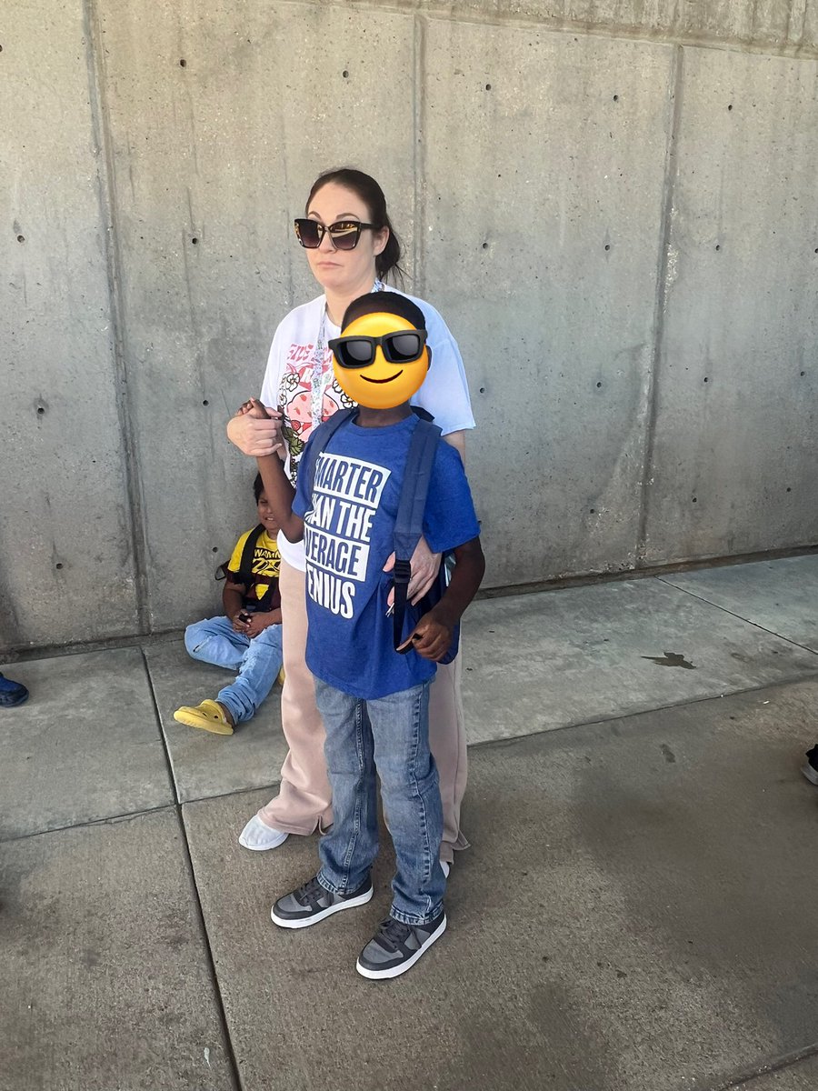 mrskaylaprice's tweet image. I can’t tell you enough how amazing the staff is at Levy Special Education Center ! At the end of a Friday waiting on busses and loving on our kids with patience and grace. @WichitaUSD259 #wpsproud #wpsfutureready #levy