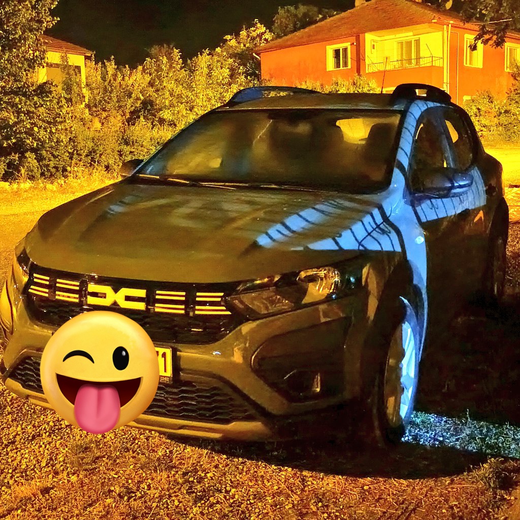 Gizemkoc08's tweet photo. @ryakadroo @n7commander34 Tanıştırayım sol koltuğu bana ait. Senin gibi sağ koltuğa atmalık arayışında olanlardan olmadık🤣 ki kanalizasyon meselesine de gelirsek Türkiye dışındaki bir çok ülkede bu işi hakkıyla yapan kadınlar var. Araştırmanı öneririm erkekleri üstün sanan müptezel. https://t.co/GgEvE989gI